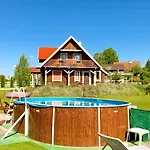 Duzy Dom I Z Bala - Caloroczne