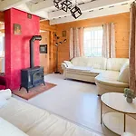 Duzy Dom I Z Bala - Caloroczne Holiday home