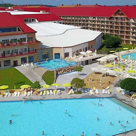 Tatil Evi Duzy Dom I Z Bala - Caloroczne *