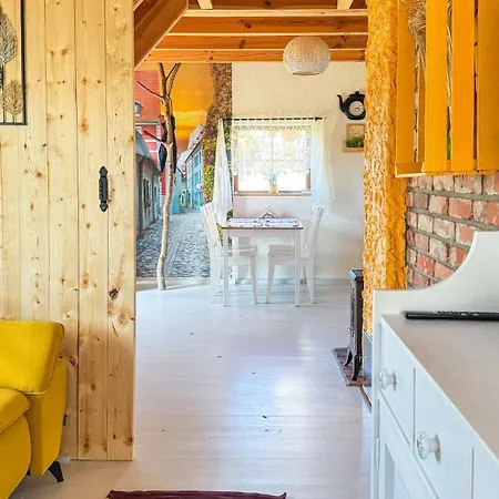 Duzy Dom I Z Bala - Caloroczne Дом отдыха *