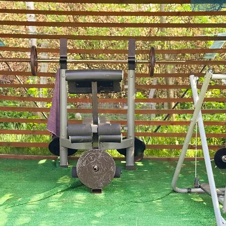 Duzy Dom I Z Bala - Caloroczne Дом отдыха *