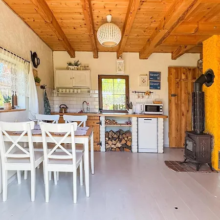 Duzy Dom I Z Bala - Caloroczne Tatil Evi Mikołajki