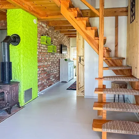 Duzy Dom I Z Bala - Caloroczne Tatil Evi