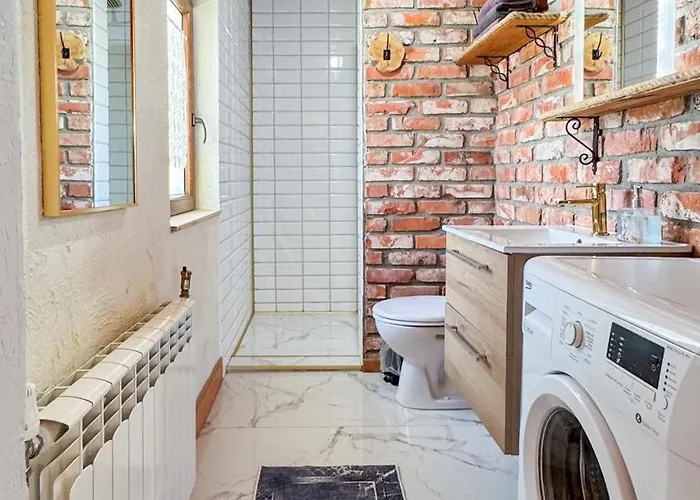 Duzy Dom I Z Bala - Caloroczne